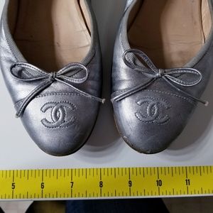 CHANEL Leather Ballet Flats Silver CC 8.5